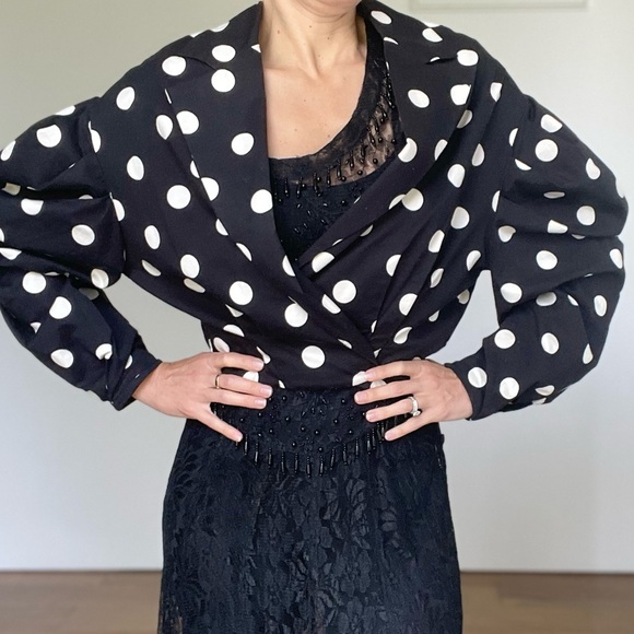 Short Jacket - Picture 3 of 6